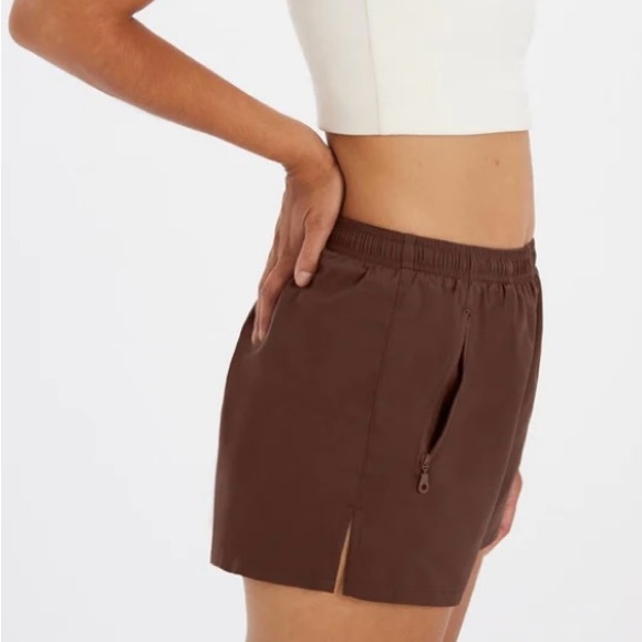 Girlfriend Collective earth gazelle shorts Size XL, NWOT - Picture 7 of 8